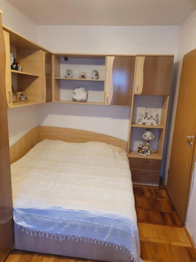 Apartament Cu Trei Camere Băile Herculane Eksteriør bilde